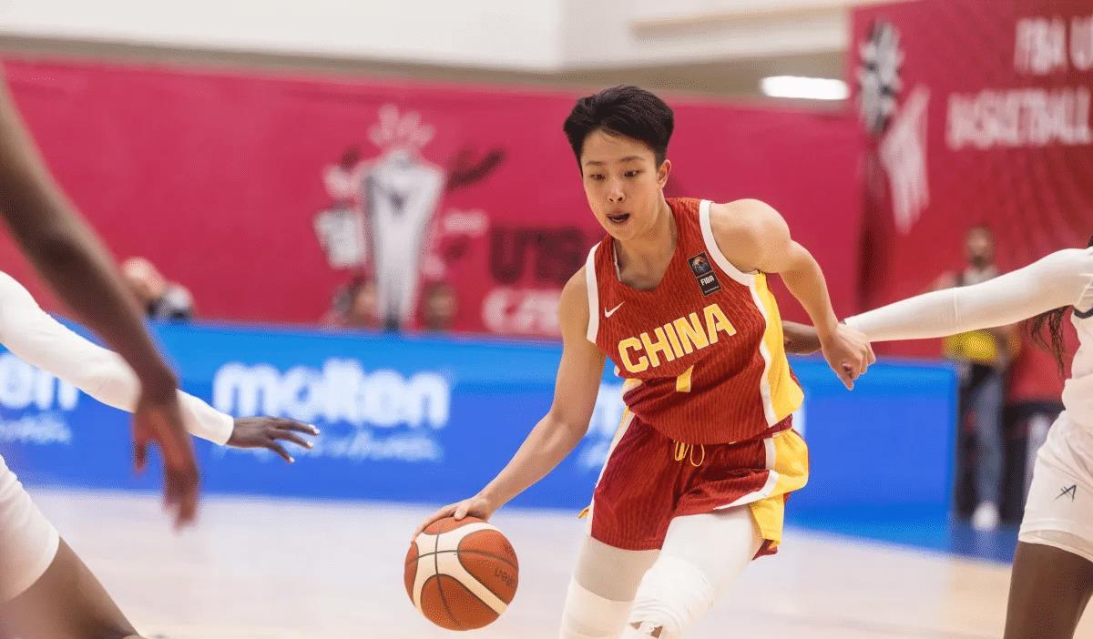 得到, 的球员成为, 中国女篮在