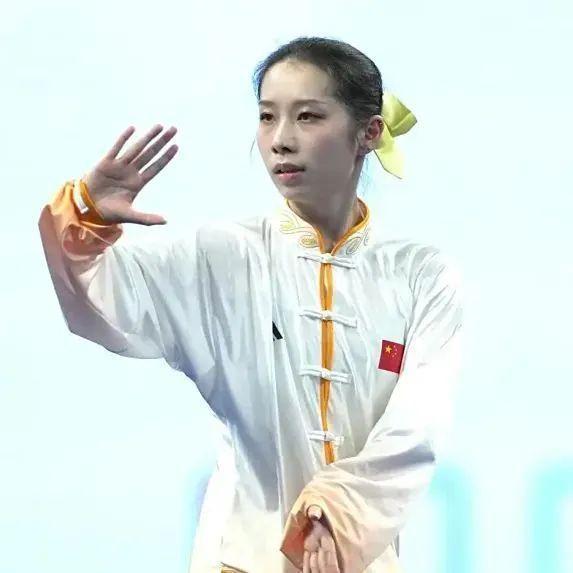 广东学子摘, 的发挥