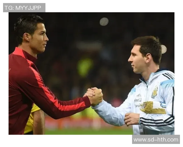 2025年现役足球球星前十排名揭晓 谁才是当今足坛的绝对王者